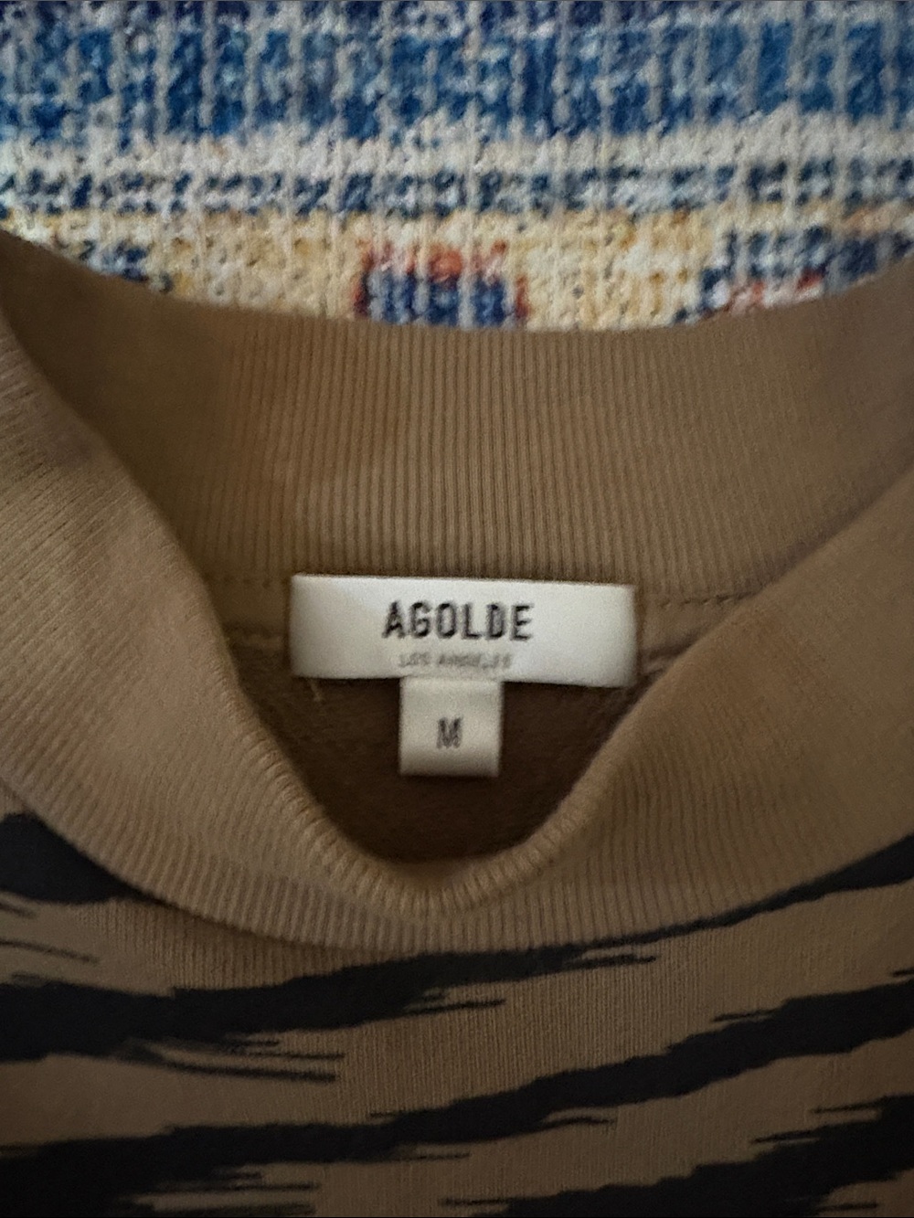 AGOLDE Folded Sleeve Mock Neck Sweatshirt in Serpentine Tigress SZ M EUC - Picture 5 of 7